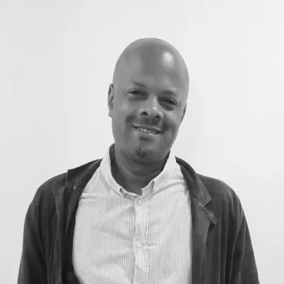 SIMON GHARTEY